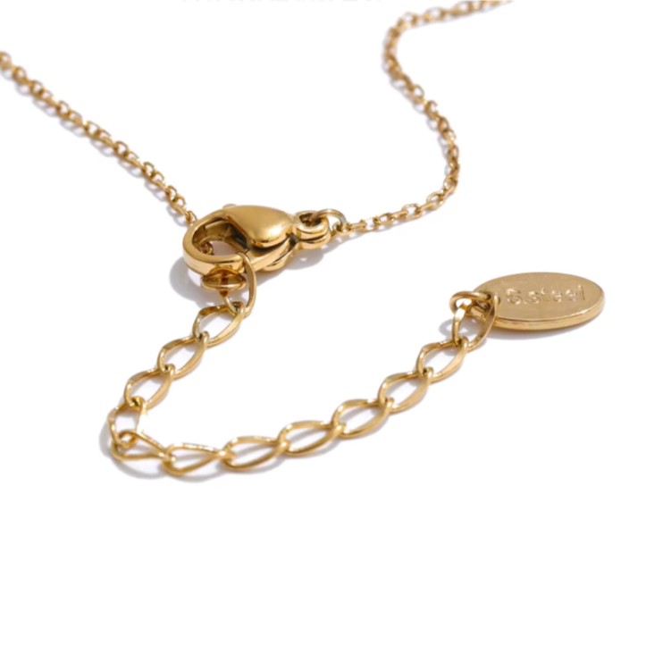Liara's Romance - Necklace