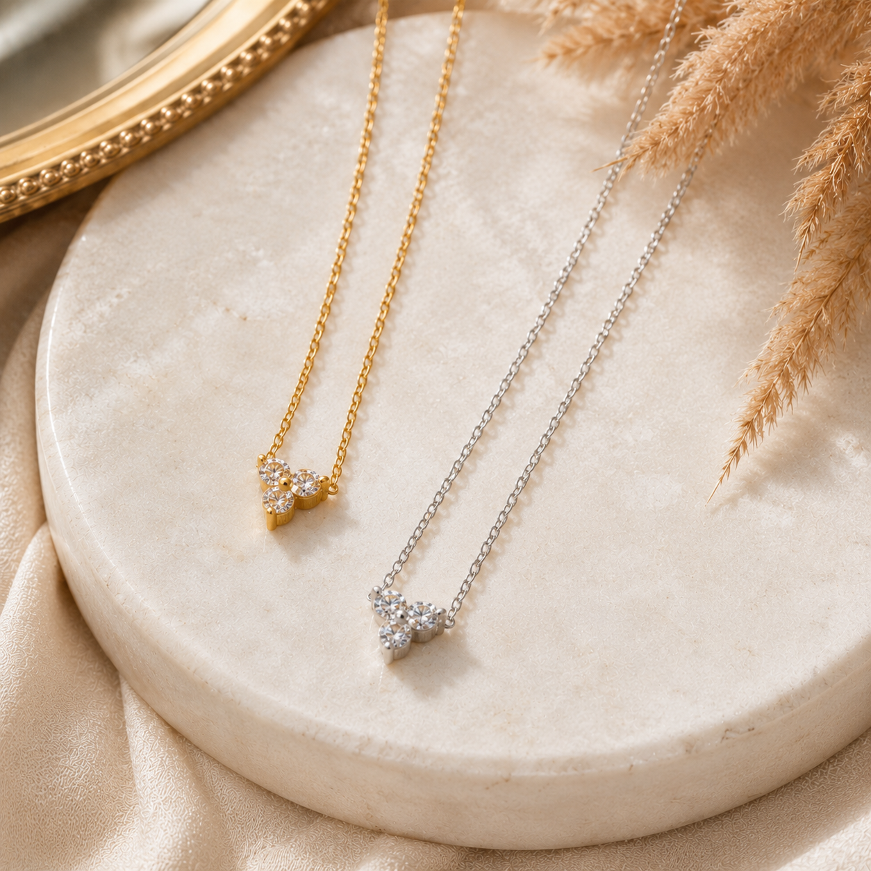 Tiny Trinity - Necklace