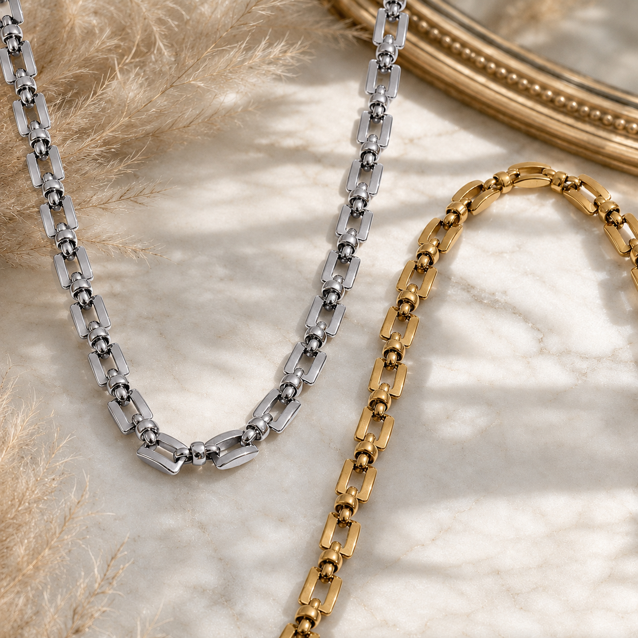 Noir Riviera – Necklace