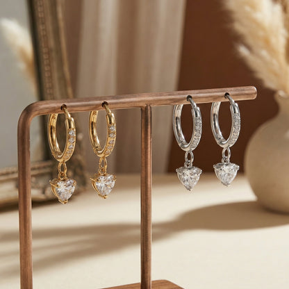 Amoura – Hoop Earrings
