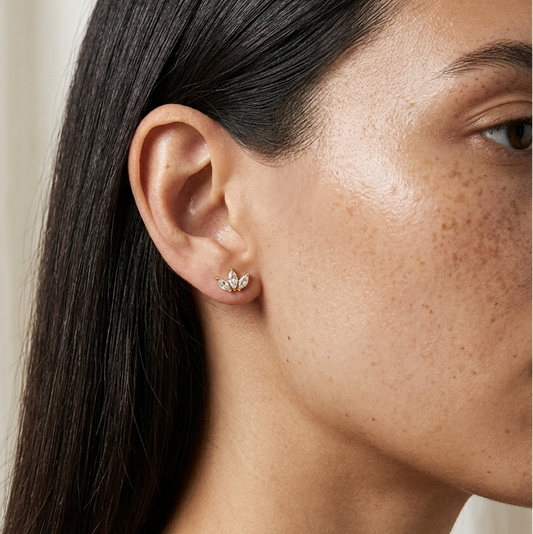 Tiny Nymphaea – Earrings