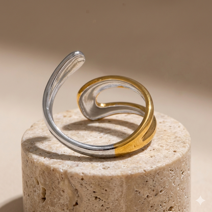 Eternal Embrace - Ring