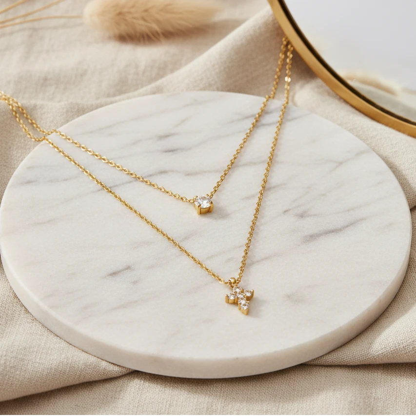 Holy Chic - Necklace