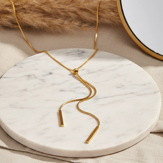 Long Story – Necklace