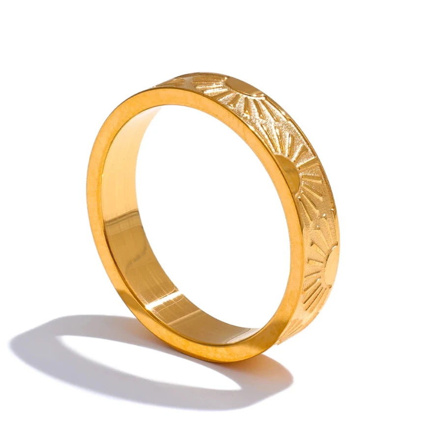 Sunny Bae – Ring