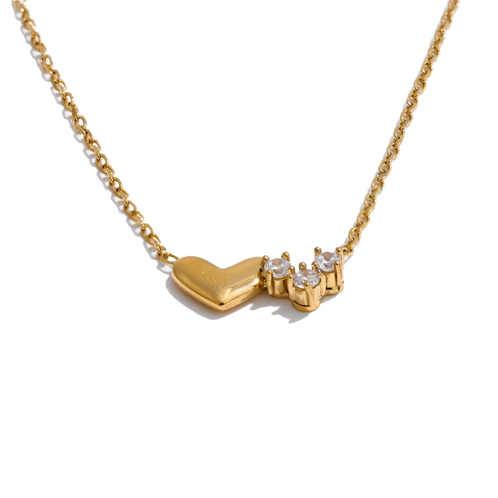Liara's Romance - Necklace