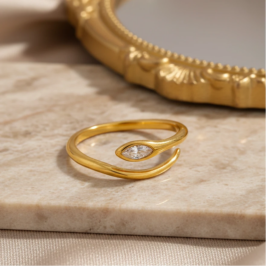 Medusa’s Whisper – Ring